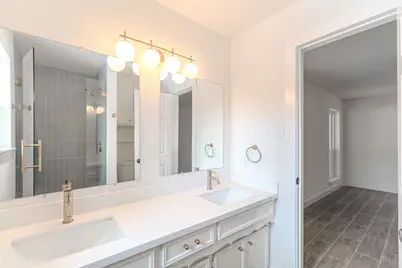 10519 Kirkwren Drive, Houston, TX 77089 - Photo 37