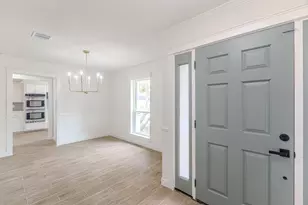 10519 Kirkwren Dr, Houston, TX 77089 - Photo 11