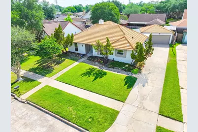 10519 Kirkwren Drive, Houston, TX 77089 - Photo 3