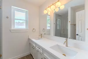10519 Kirkwren Dr, Houston, TX 77089 - Photo 35