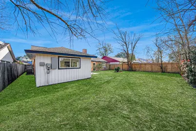 2726 Valley Forest Drive, Missouri City, TX 77489 - Photo 47