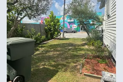 4413 Bernardo De Galvez, Galveston, TX 77550 - Photo 5