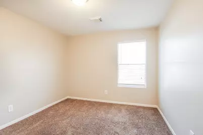 10842 Maple Bough Lane, Houston, TX 77067 - Photo 17