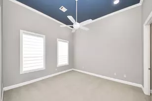 4809 Elm St, Bellaire, TX 77401 - Photo 37