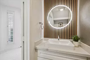 15 W Beckonvale Cir, The Woodlands, TX 77382 - Photo 15