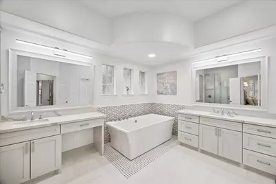 15 W Beckonvale Circle, The Woodlands, TX 77382 - Photo 17