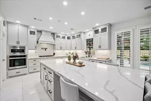 15 W Beckonvale Cir, The Woodlands, TX 77382 - Photo 11