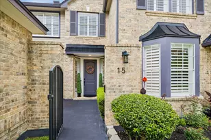 15 W Beckonvale Cir, The Woodlands, TX 77382 - Photo 3
