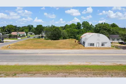 400 W North Street, Louise, TX 77455 - Photo 13