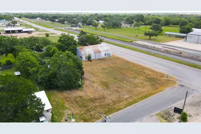 400 W North Street, Louise, TX 77455 - Photo 7