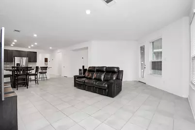 2030 Domeniko Drive, Fresno, TX 77545 - Photo 9