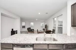 2030 Domeniko Dr, Fresno, TX 77545 - Photo 23