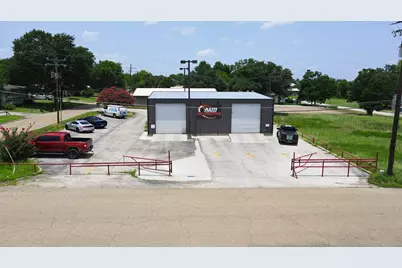 207 E Cottonwood Street, Madisonville, TX 77864 - Photo 15