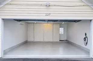 227 W 24th St, Houston, TX 77008 - Photo 39
