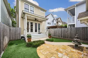 227 W 24th St, Houston, TX 77008 - Photo 37