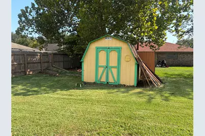 11734 Crockett Drive, La Porte, TX 77571 - Photo 5