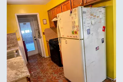 11734 Crockett Drive, La Porte, TX 77571 - Photo 13
