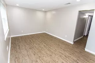 1667 Northwood St, Houston, TX 77009 - Photo 5