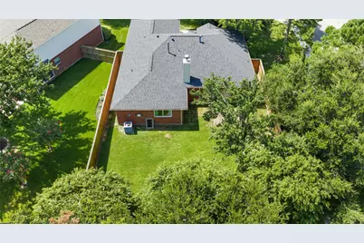 3001 Meadow Bay Drive, Dickinson, TX 77539 - Photo 19