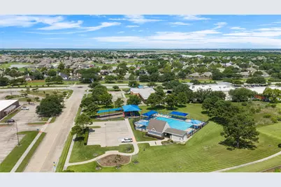 3001 Meadow Bay Drive, Dickinson, TX 77539 - Photo 23