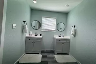 1118 County Rd 204, Sargent, TX 77414 - Photo 15