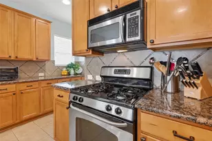 8219 Terrace Brook Dr, Houston, TX 77040 - Photo 3