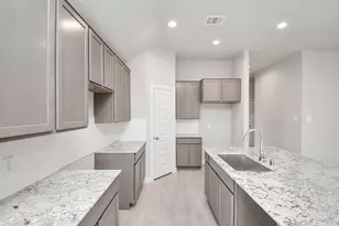 11130 Rose River Dr, Houston, TX 77044 - Photo 11