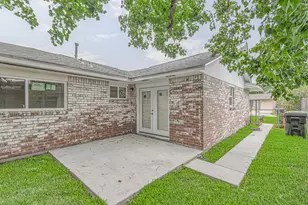 5003 Denoron Dr, Houston, TX 77048 - Photo 5