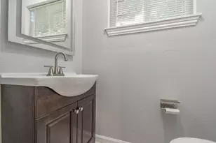 5003 Denoron Dr, Houston, TX 77048 - Photo 27