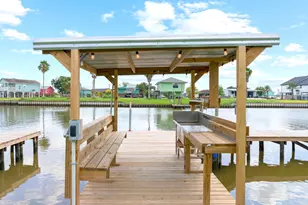 2342 County Rd 297, Sargent, TX 77414 - Photo 3