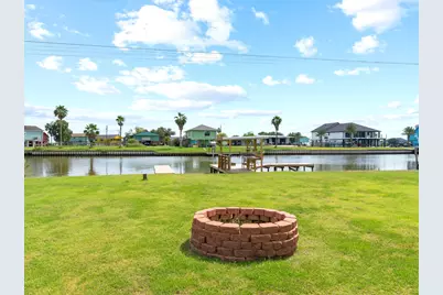 2342 County Road 297, Sargent, TX 77414 - Photo 33