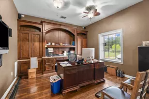 11066 Sh 242, Conroe, TX 77385 - Photo 13