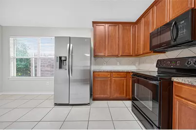 6927 Great Oaks Shadow Drive, Houston, TX 77083 - Photo 19