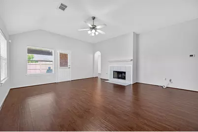 6927 Great Oaks Shadow Drive, Houston, TX 77083 - Photo 11