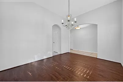 6927 Great Oaks Shadow Drive, Houston, TX 77083 - Photo 9