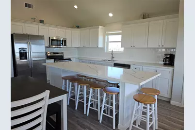 1226 Highway 87, Gilchrist, TX 77617 - Photo 13