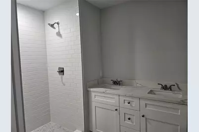 1226 Highway 87, Gilchrist, TX 77617 - Photo 5