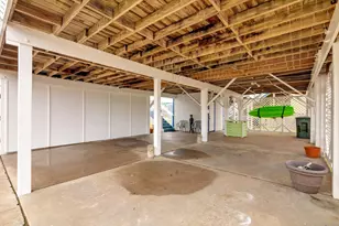 4114 Liberty Dr, Galveston, TX 77554 - Photo 19