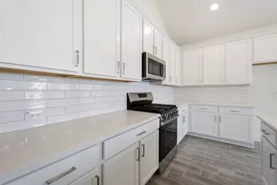 7902 Jasper Meadows Way, Angleton, TX 77515 - Photo 11