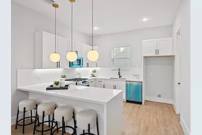 1207 Cavalcade Street #E, Houston, TX 77009 - Photo 11