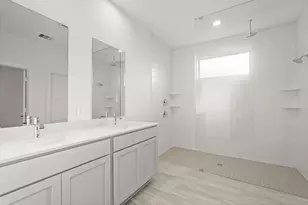 4541 Iguaza Fls Dr, Conroe, TX 77303 - Photo 9