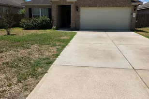 2005 Lost Pine Ct, Conroe, TX 77304 - Photo 17