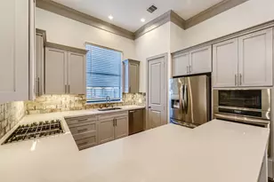 2208 Arabelle St, Houston, TX 77007 - Photo 3