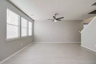 14319 Mirkwood Ln, Houston, TX 77014 - Photo 5