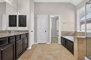 11306 Misty Willow Ln, Tomball, TX 77375 - Photo 19