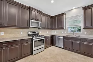 11306 Misty Willow Ln, Tomball, TX 77375 - Photo 13