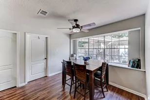 16310 Acapulco Dr, Jersey Village, TX 77040 - Photo 9