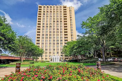 651 Bering Drive #1902, Houston, TX 77057 - Photo 1