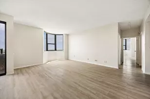 651 Bering Dr, Houston, TX 77057 - Photo 3