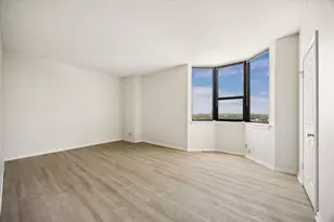 651 Bering Dr, Houston, TX 77057 - Photo 13